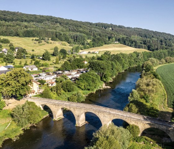 Blick auf den Ort Dillingerbrück am Felsenweg 2, © Eifel Toursimus GmbH, D. Ketz