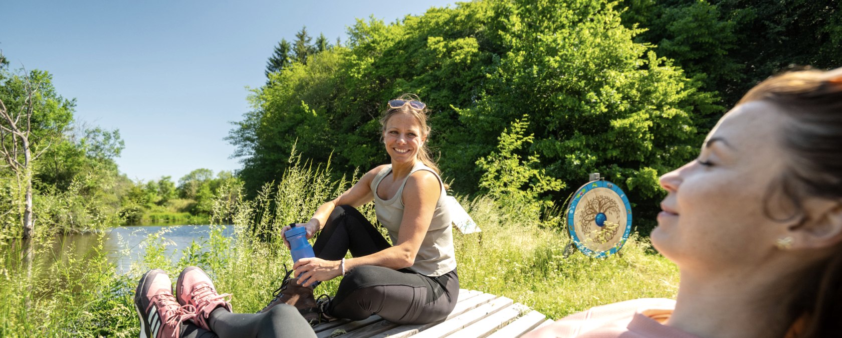 Muße-Platz am Bach-Pfad, © Eifel Tourismus GmbH/Dominik Ketz